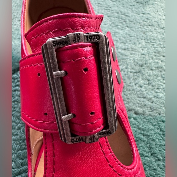 Fluevog LIKE NEW Truth Pilgrim lipstick red pointy buckle shoe - 8 (fits 7.5) - Picture 13 of 16